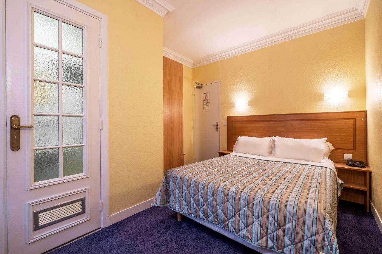 Comfort Hotel Au Firmament Asnieres-Sur-Seine Exterior photo
